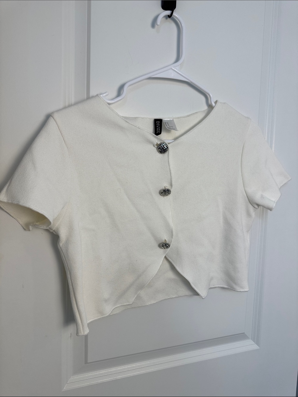 Divided White Short-Sleeve Cropped Button Cardigan